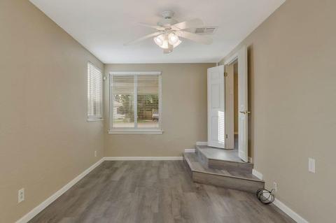 213 Emerson Ave, Modesto, CA 95350 photo 13