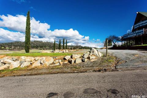 19579 Cordelia Ave, Sonora, CA 95370 photo 2