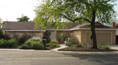 907 Chateau Dr, Modesto, CA 95355 photo 1
