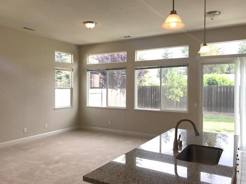 1187 Werner Dr, Ripon, CA 95366 photo 5