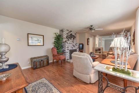 1821 Fairchild Dr, Carmichael, CA 95608 photo 3
