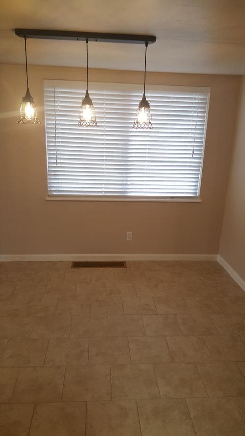 1236 S Avena, Lodi, CA 95240 photo 8