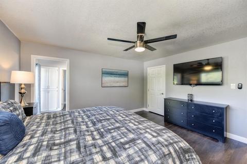 4418 Northampton Dr, Carmichael, CA 95608 photo 23