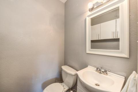 4418 Northampton Dr, Carmichael, CA 95608 photo 29