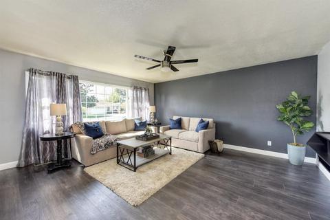 4418 Northampton Dr, Carmichael, CA 95608 photo 7