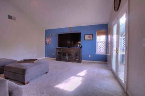 1230 7th St, Ripon, CA 95366 photo 4