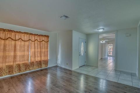 1817 Knickerbocker Dr, Stockton, CA 95210 photo 6