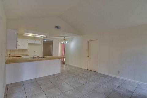 1817 Knickerbocker Dr, Stockton, CA 95210 photo 11