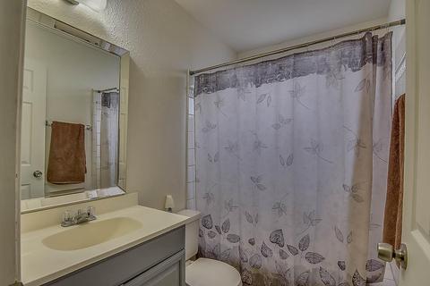 1817 Knickerbocker Dr, Stockton, CA 95210 photo 23