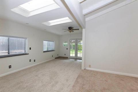1201 Ojai Ln, Modesto, CA 95355 photo 5