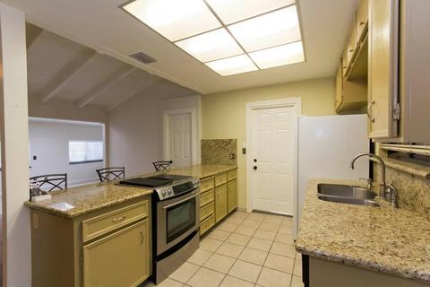 1201 Ojai Ln, Modesto, CA 95355 photo 2