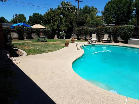 906 Autumn Dr, Modesto, CA 95355 photo 3