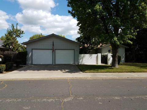 906 Autumn Dr, Modesto, CA 95355 photo 1