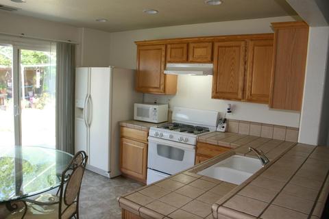 4338 Angelica, Olivehurst, CA 95961 photo 4