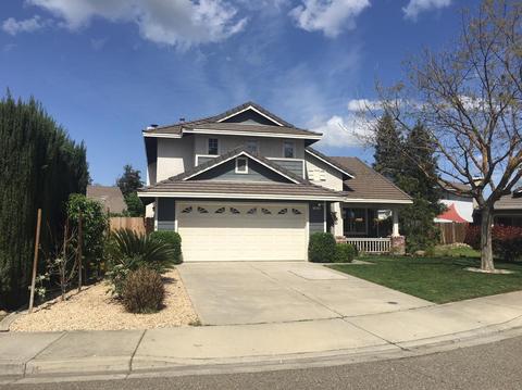 1038 Putnam Ct, Turlock, CA 95382 photo 2