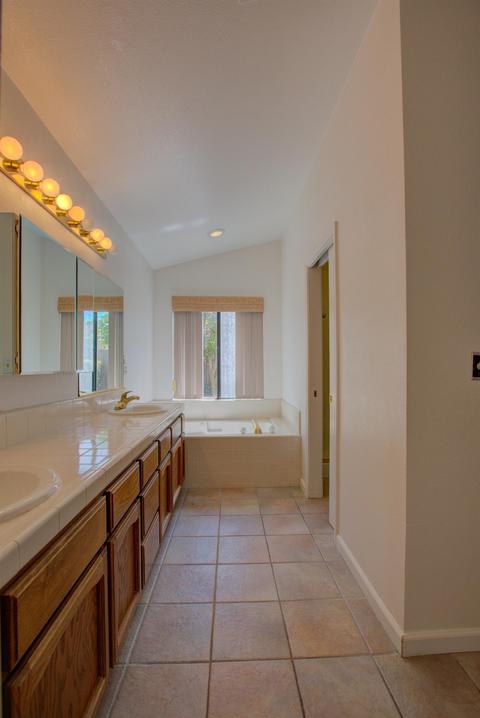 1850 Heather Ct, Tracy, CA 95377 photo 18