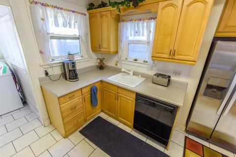 802 W Yosemite Ave, Manteca, CA 95337 photo 20