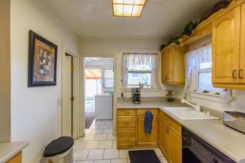 802 W Yosemite Ave, Manteca, CA 95337 photo 22