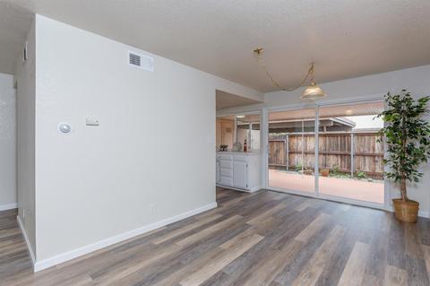 6076 Via Casitas, Carmichael, CA 95608 photo 9