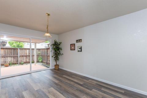6076 Via Casitas, Carmichael, CA 95608 photo 8