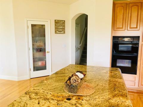 1580 Broder Cir, Folsom, CA 95630 photo 17