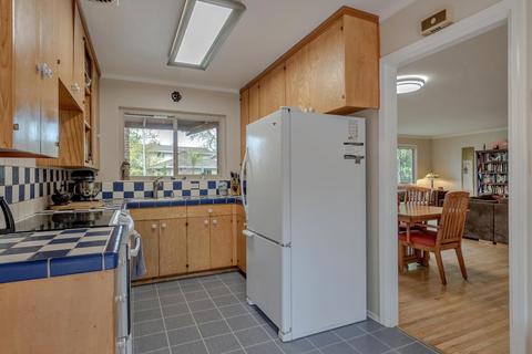 842 Linden Ln, Davis, CA 95616 photo 8