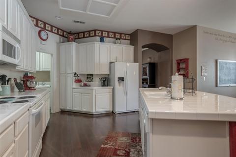 3201 Greengate Dr, Modesto, CA 95355 photo 11