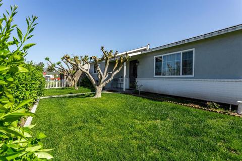 426 Orlando Ln, Lathrop, CA 95330 photo 2