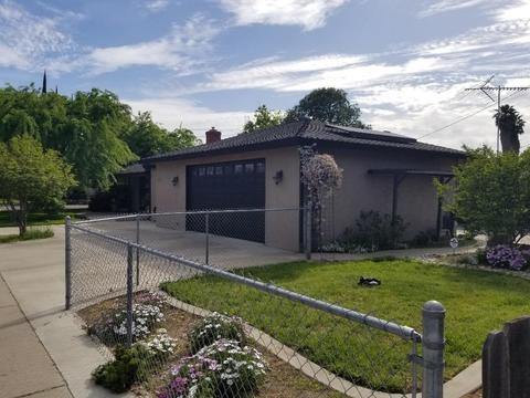 249 S Powers Ave, Manteca, CA 95336 photo 2