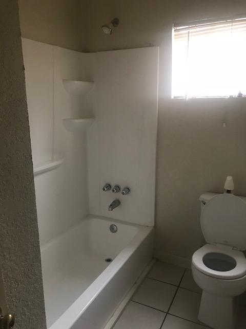 445 Oak St, Modesto, CA 95351 photo 8