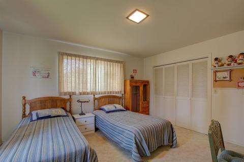 725 N 3rd St, Patterson, CA 95363 photo 31