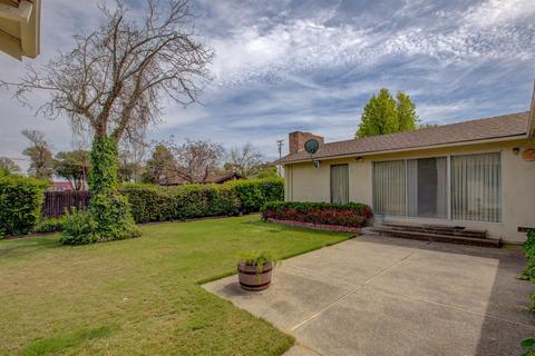 725 N 3rd St, Patterson, CA 95363 photo 13