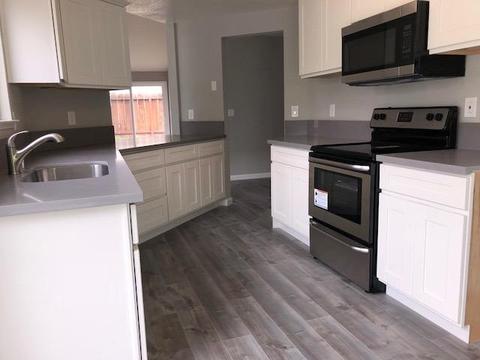 2429 Saddlehorn Ln, Modesto, CA 95355 photo 5