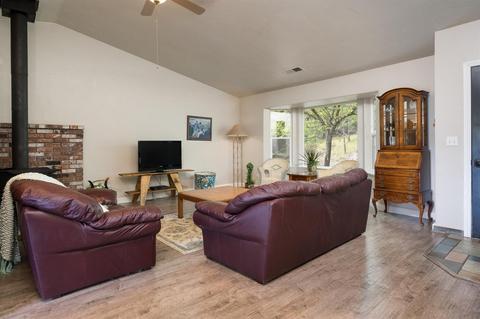 1750 Tecolote Dr, Placerville, CA 95667 photo 4
