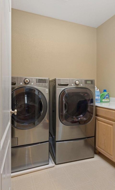 7760 Agate Beach Way, Antelope, CA 95843 photo 28
