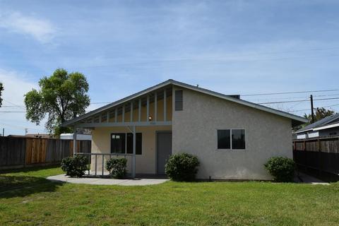 5563 8th St, Keyes, CA 95328 photo 1