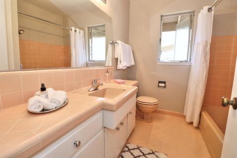 7300 Ridgecrest Ct, Carmichael, CA 95608 photo 17