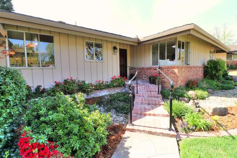 7300 Ridgecrest Ct, Carmichael, CA 95608 photo 2