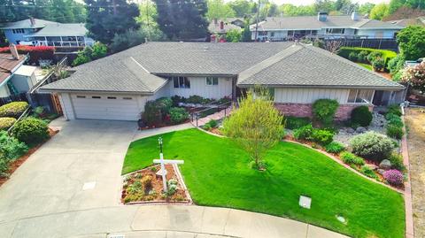 7300 Ridgecrest Ct, Carmichael, CA 95608 photo 3