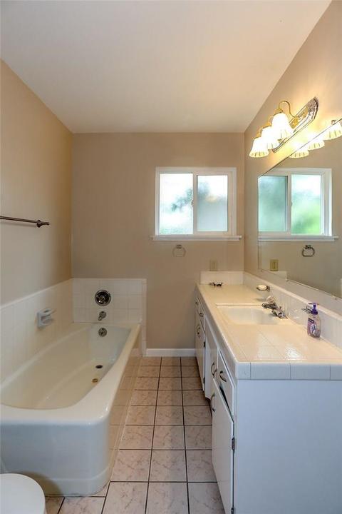 3207 Laura Ave, Merced, CA 95340 photo 27