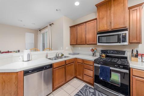 689 Equinox Loop, Lincoln, CA 95648 photo 6