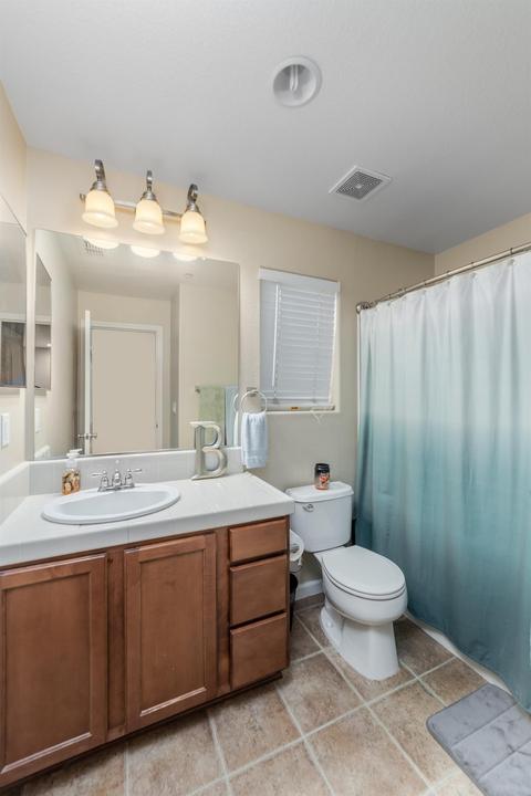 689 Equinox Loop, Lincoln, CA 95648 photo 9