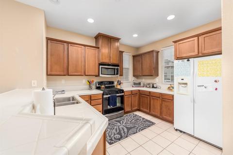 689 Equinox Loop, Lincoln, CA 95648 photo 5