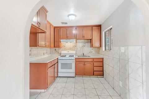 5505 E Marsh St, Stockton, CA 95215 photo 17