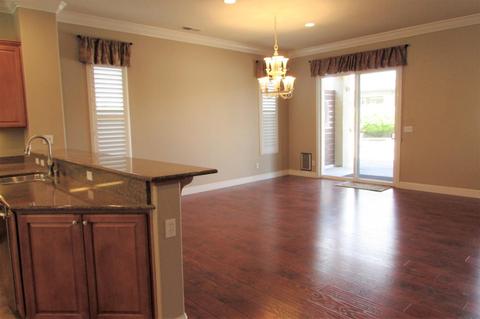 2484 Ashbridge Ln, Manteca, CA 95336 photo 8