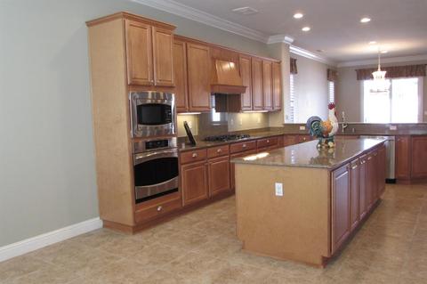 2484 Ashbridge Ln, Manteca, CA 95336 photo 11