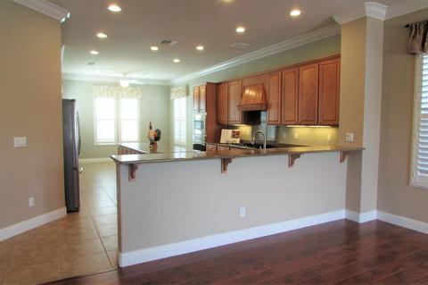 2484 Ashbridge Ln, Manteca, CA 95336 photo 10
