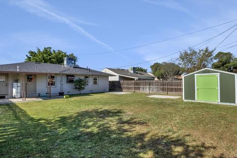 639 Pine St, Manteca, CA 95336 photo 17
