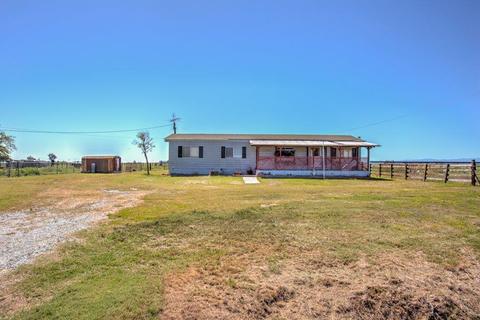 8218 W August Rd, Turlock, CA 95380 photo 1