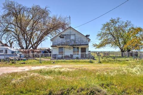 8218 W August Rd, Turlock, CA 95380 photo 2